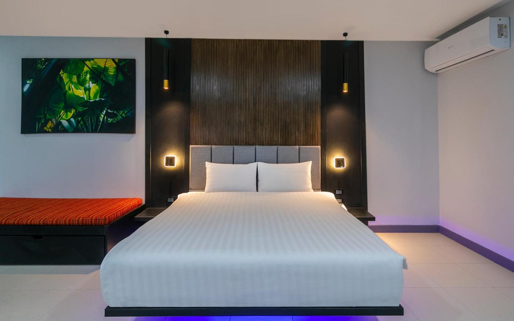 Tuana Hotels The Phulin Resort Karon Kültér fotó