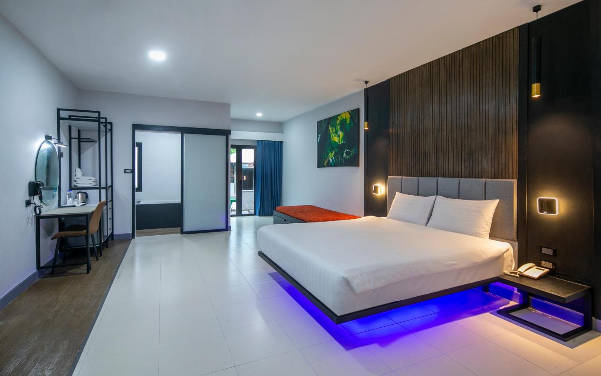 Tuana Hotels The Phulin Resort Karon Kültér fotó