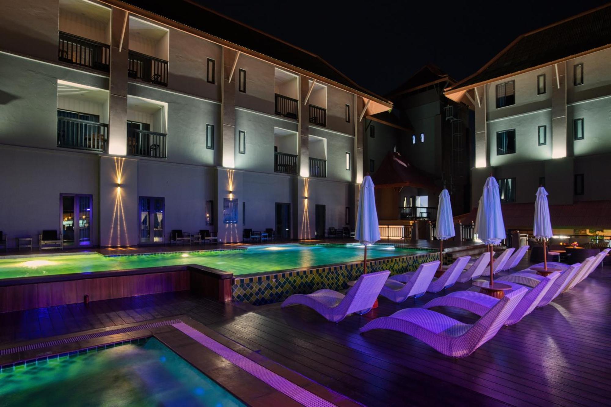 Tuana Hotels The Phulin Resort Karon Kültér fotó