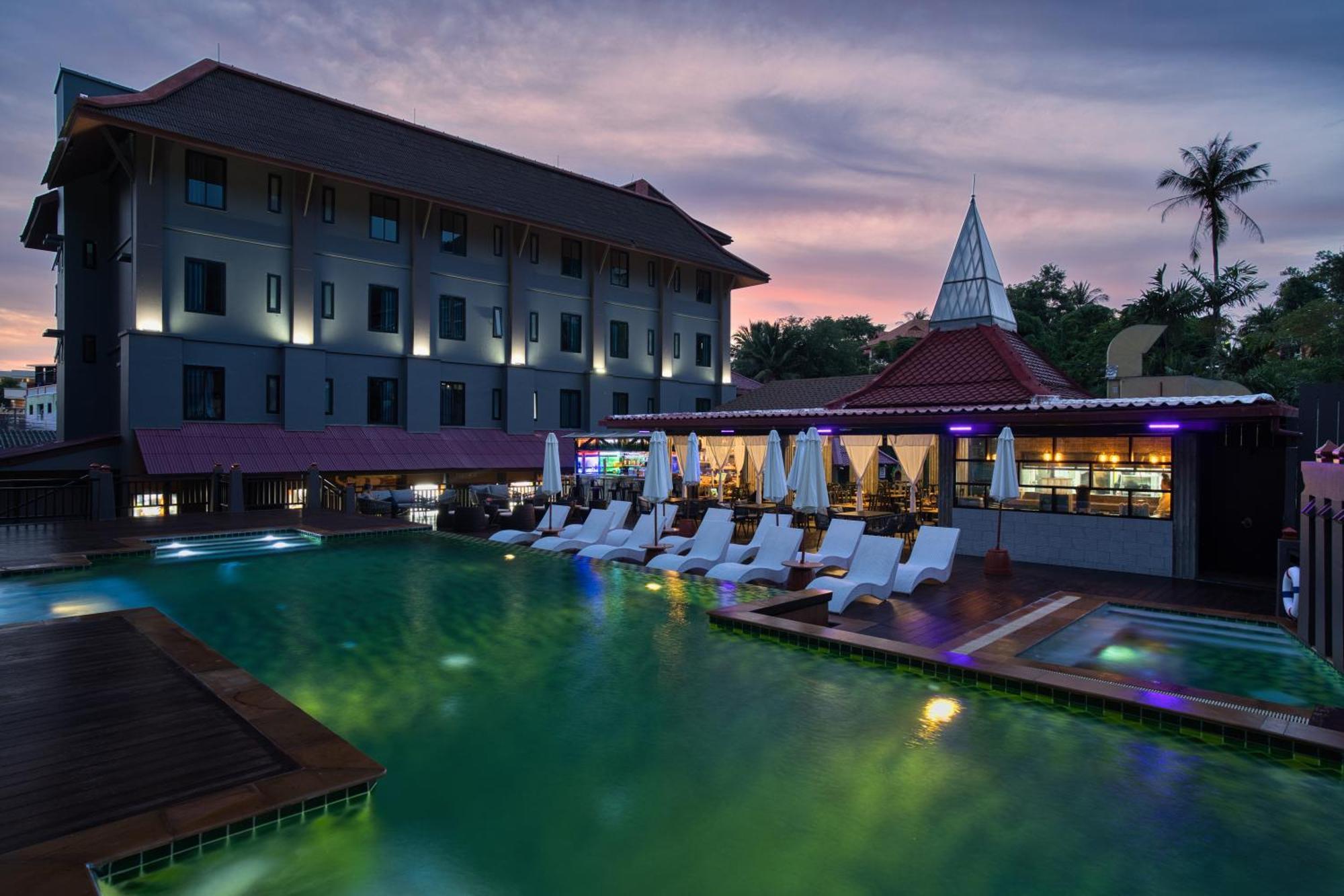 Tuana Hotels The Phulin Resort Karon Kültér fotó