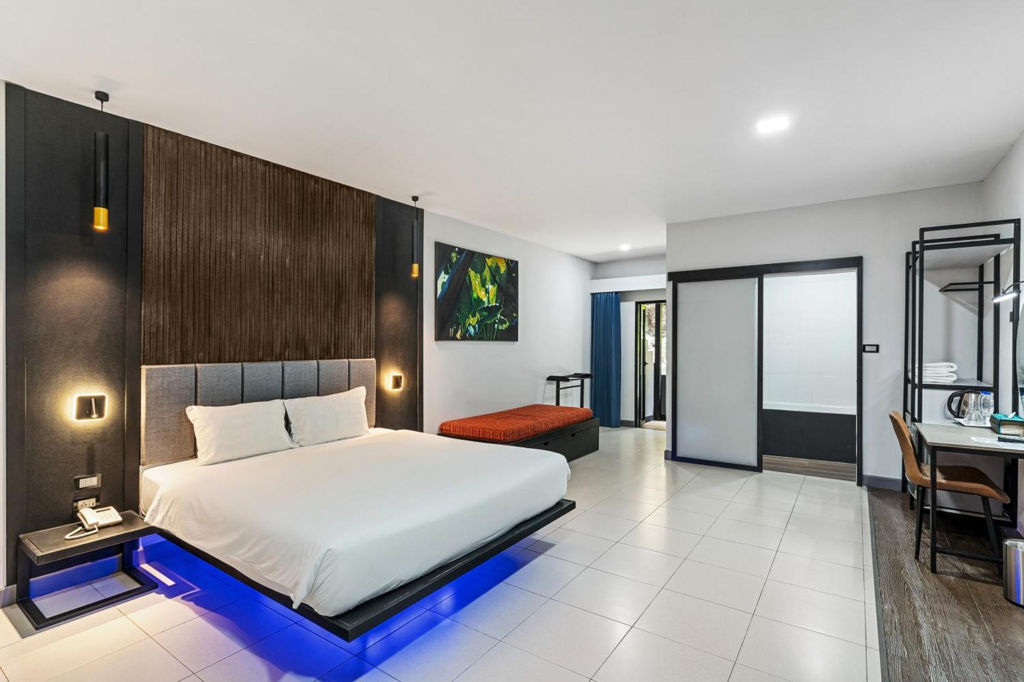 Tuana Hotels The Phulin Resort Karon Kültér fotó