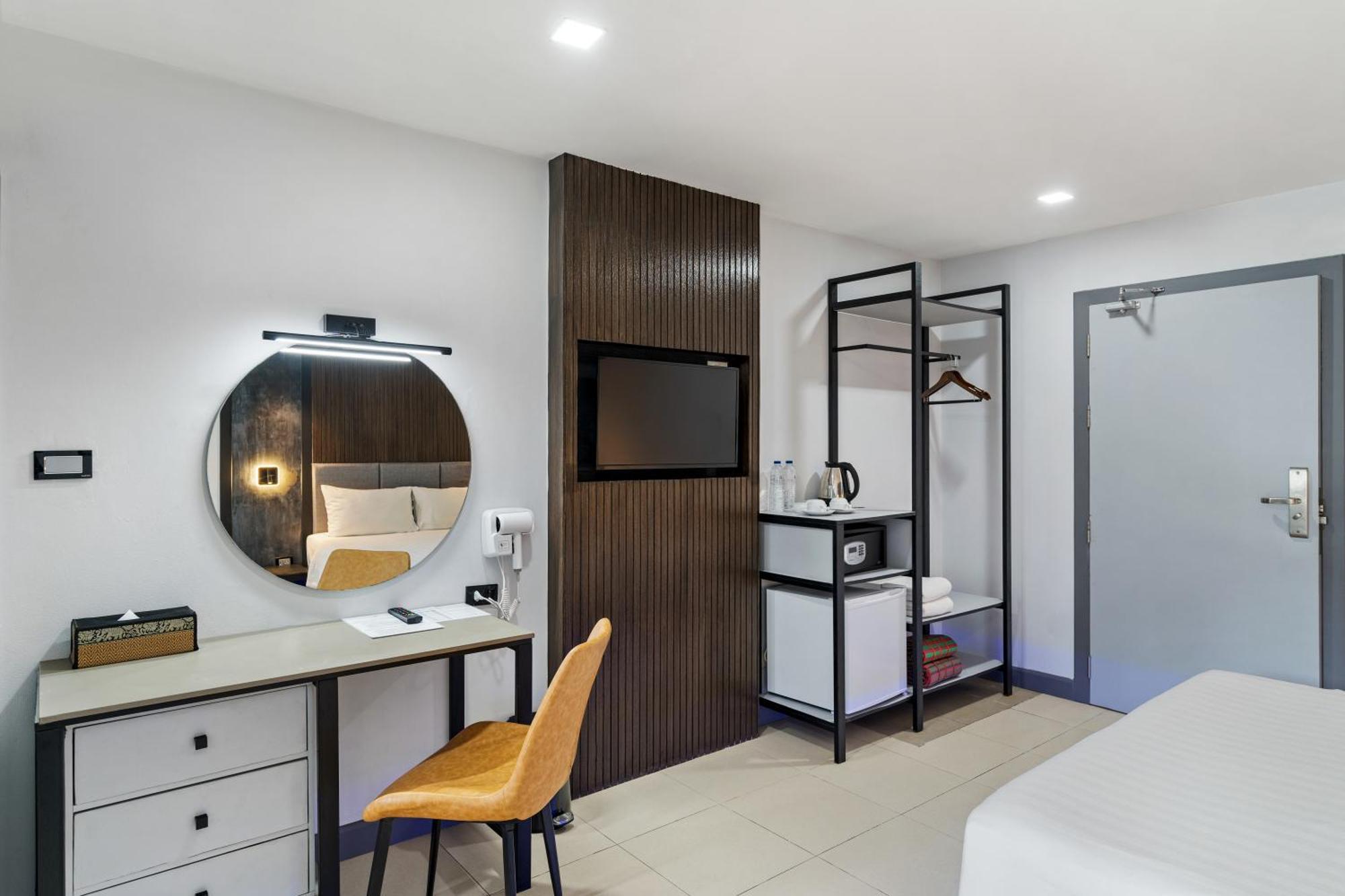 Tuana Hotels The Phulin Resort Karon Kültér fotó